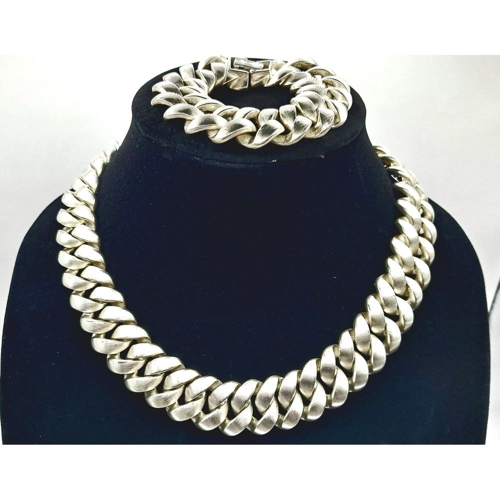 Vintage NAPIER Necklace Bracelet Set Chunky Cuban Chain Link Statement Jewelry - Picture 6 of 11
